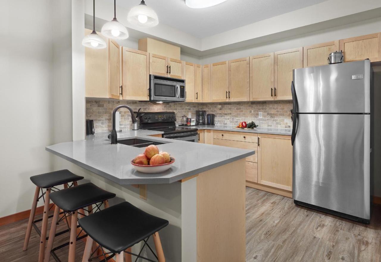Newly Renovated Grizzly Lodge, Spacious 3Br 2Ba With Open Pool, Hot Tub Канмор Екстериор снимка