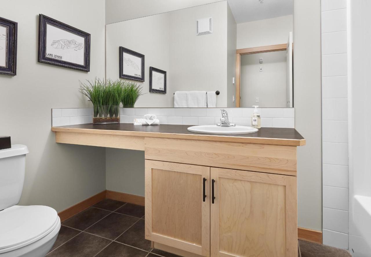 Newly Renovated Grizzly Lodge, Spacious 3Br 2Ba With Open Pool, Hot Tub Канмор Екстериор снимка