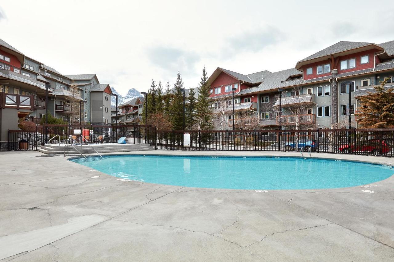 Newly Renovated Grizzly Lodge, Spacious 3Br 2Ba With Open Pool, Hot Tub Канмор Екстериор снимка